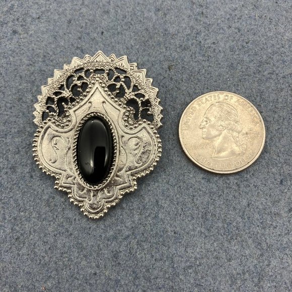 Jewelry - Silver Onyx Pin Brooch Victorian Oval Filagree Crest Emblem Retro Vintage Granny